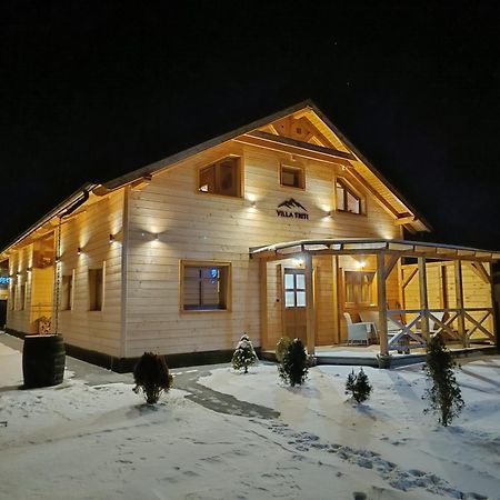 Villa Triti Стара-Лесна Экстерьер фото